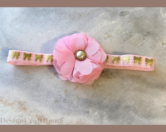 Bandeau rose en mousseline de soie avec fleurs, bandeau élastique avec noeud doré, accessoire photo nouveau-né