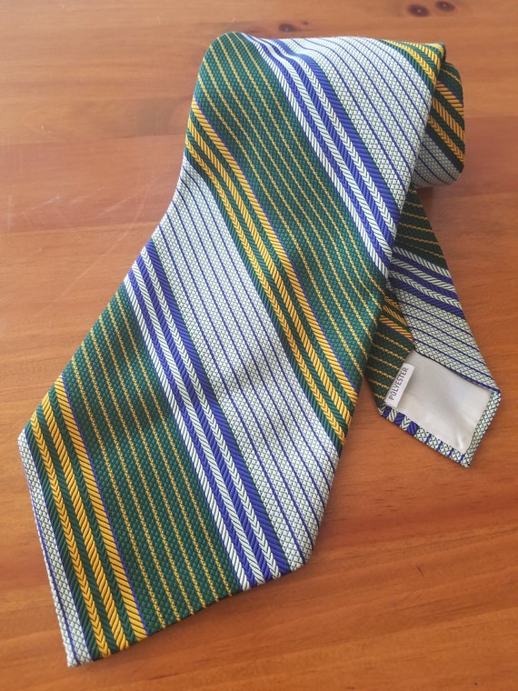 Vintage 70s Necktie - Green Striped Necktie - Tow… - image 1