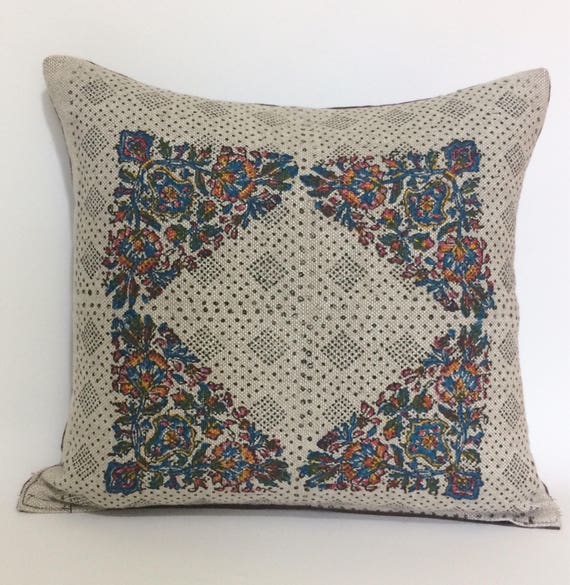 linen pillow cover| with traditional block printed flower design|decorative cushions|linen pillowcase 16"x16"|linen pillow case