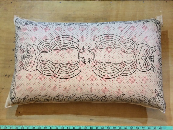 Block printed owl design , decorative pillow, handmade pillowcase , tapestry pillow, pillow cover, organic textile, slow fashion