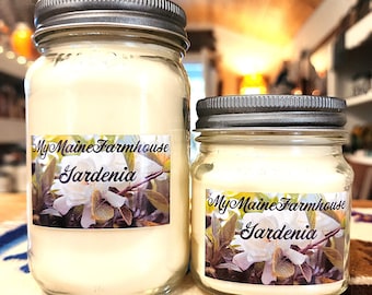 Vela de soja Gardenia: vertida a mano en Maine, aroma botánico