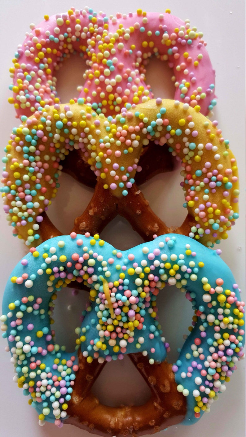 Easter Chocolate Covered Pretzels Decorated in Milk and White Etsy