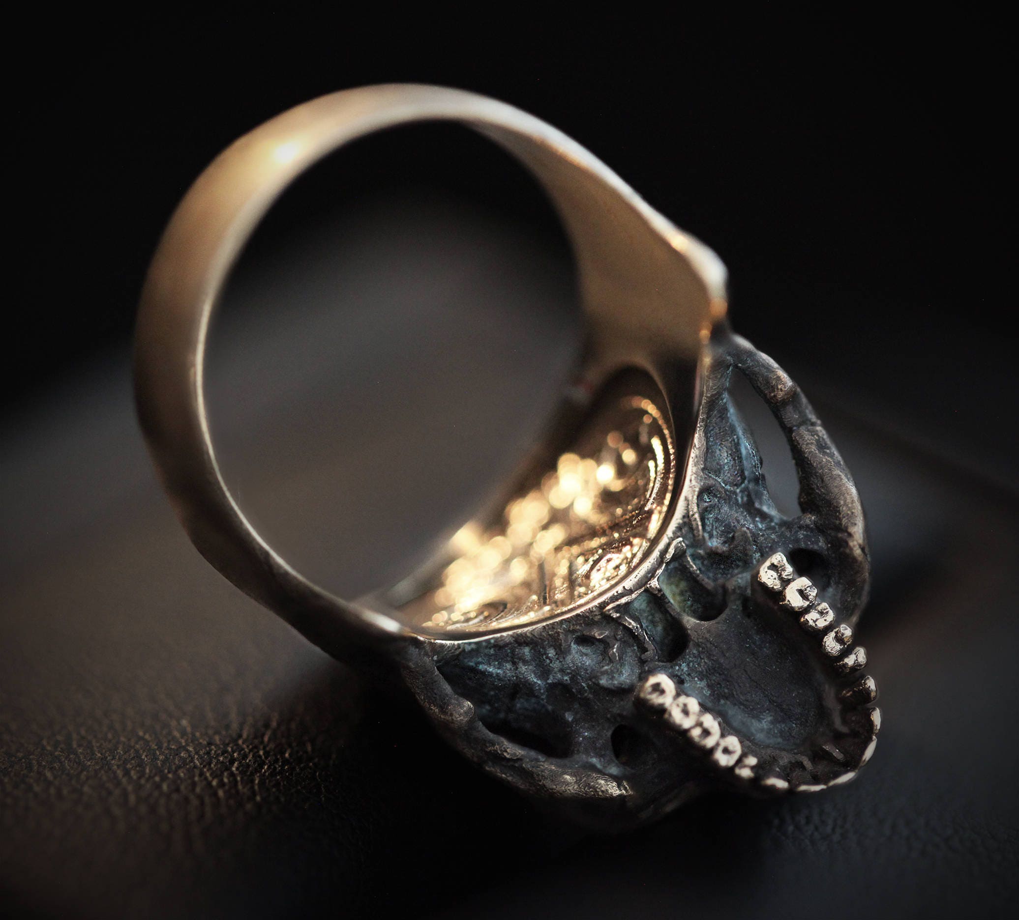 Skrloton Rings Kharon Skullring - Etsy