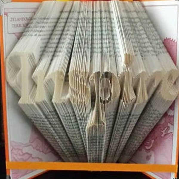 Inspire book folding pattern. Teacher gift. DIY gift. Handmade motivational gift. Create your own book sculpture. Free tutorial