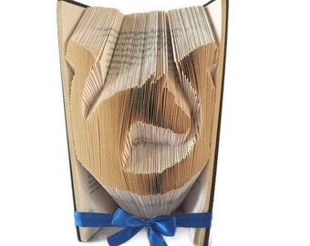 Faltmuster für ein Hufeisenbuch.  DIY Pferd Liebhaber Geschenk. Viel Glück Design.  Schaffen Sie Ihre eigene Buchskulptur. Kommt mit freier Anleitung