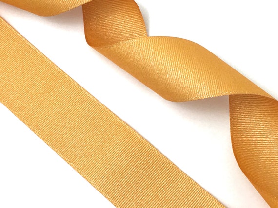 1 5 gold glitter