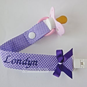Baby girl pacifier holder, baby girl pacifier clip - personalized name