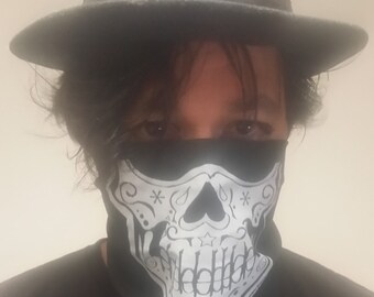 Skull Face Bandanna~ Dia De Los Muertos bandanna~ Day of the Dead accessory~ Skull Scarf~ Halloween
