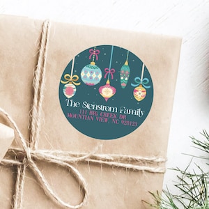 Etiqueta de regalo de fiesta de Navidad personalizada en color rosa vintage, etiqueta de dirección de remitente de Navidad, etiqueta de etiqueta de Navidad personalizada en rojo y rosa