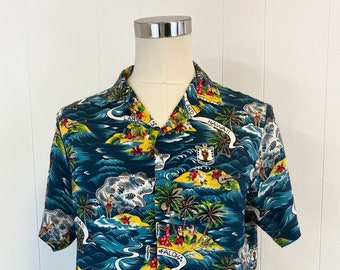Vintage Men's Hawaiian Shirt | Made in Hawaii | Hula Girls and Fisherman | Size Large