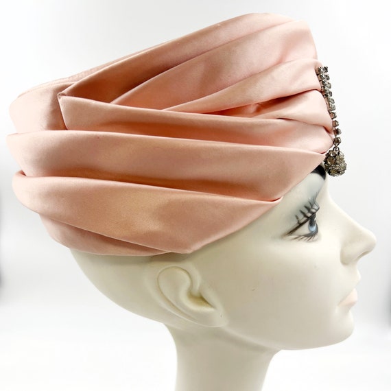 Vintage 50s Pink Satin Turban Hat with Rhinestone… - image 4