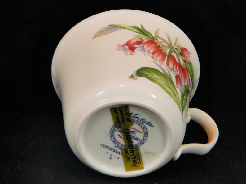 Noritake Conservatory 5-Piece Place Setting .. Gala Cuisine by Noritake Pattern #7915 .. Display Set...Multimotif Floral New Old Stock