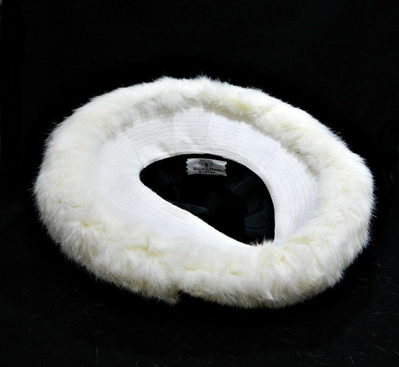 Vintage 1960s Rabbit Fur Mod Hat | White Fur Buck… - image 6