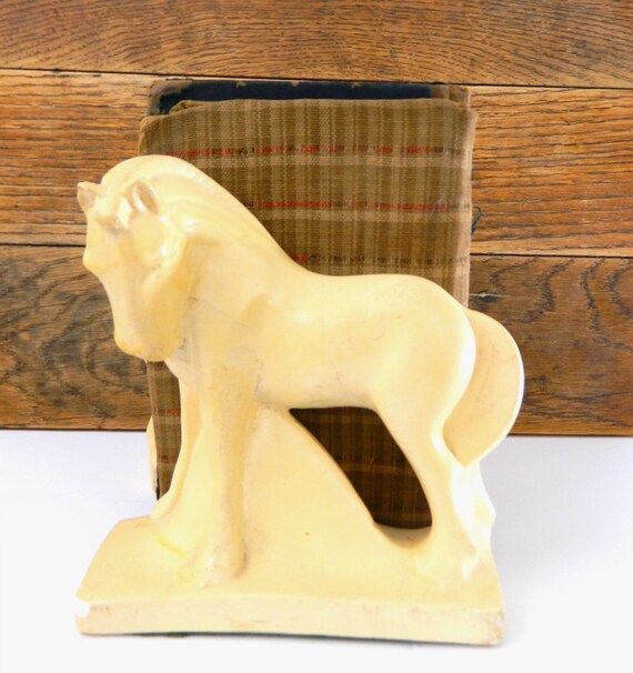 Vintage Bookends...White Plaster Horse Bookends...Charger War Etsy