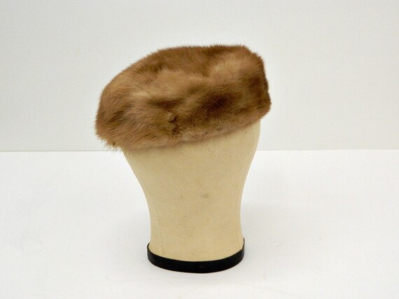 Vintage Mink Pillbox Hat1950s/60s 