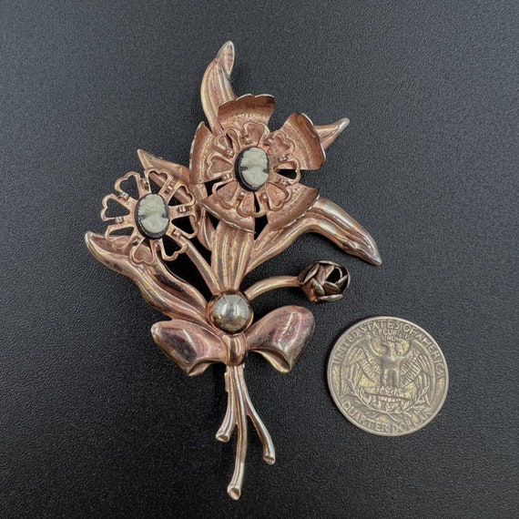 Vintage Copper Flower Brooch with Cameo Centers - image 2