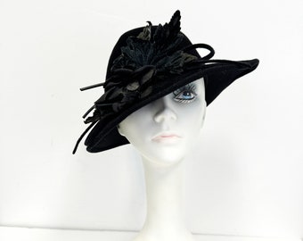 Vintage 1940s Tilt Hat | Black Felt with Brim and Black Flower