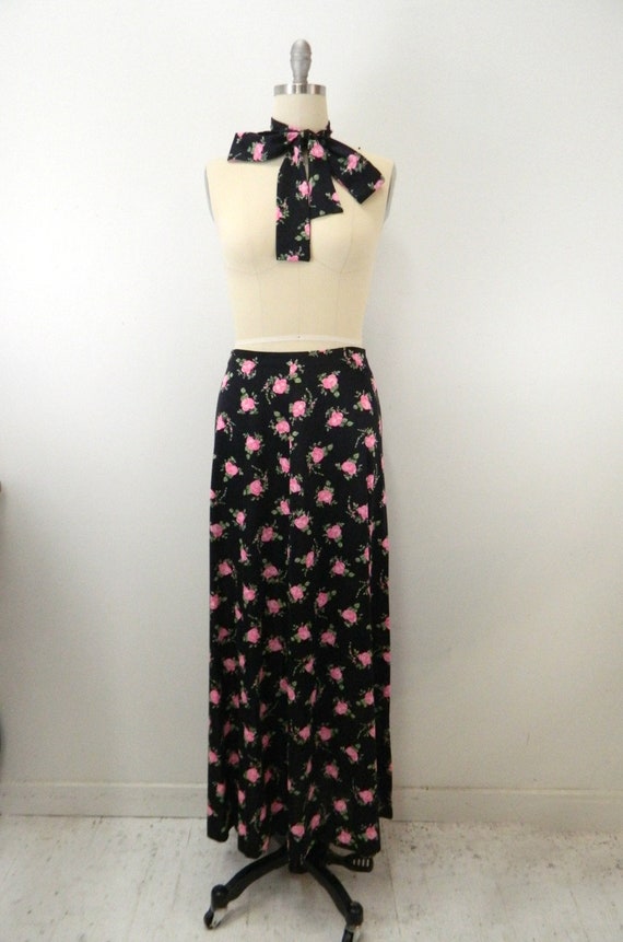 1970s Maxi Skirt & Scarf...Black with Pink Roses.… - image 1