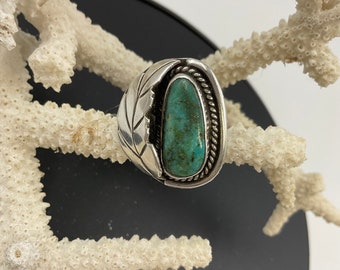 Silver Leaf Motif Turquoise Ring