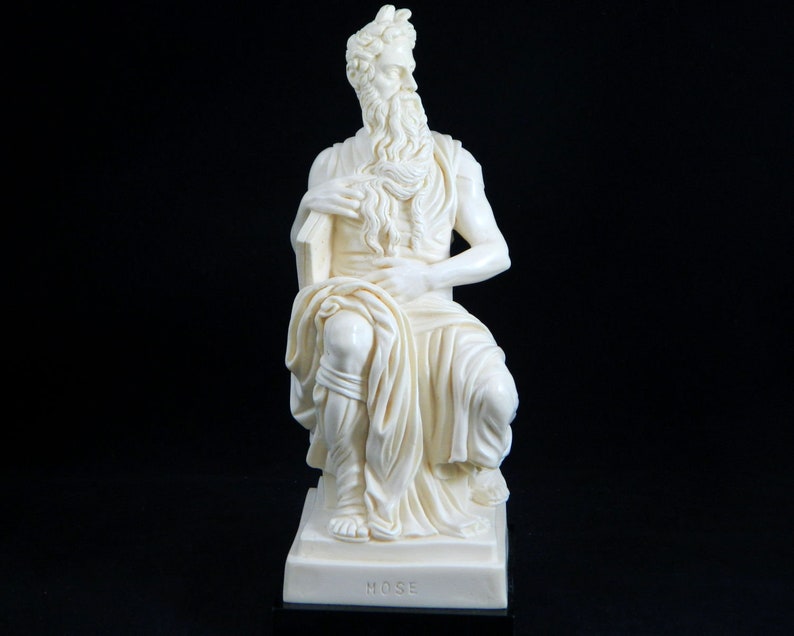 Ruggeri Resin Michelangelo Horned Moses Statue .. Made in Italy .. Beautiful detail ... Vintage .. G Highly Collectible ..