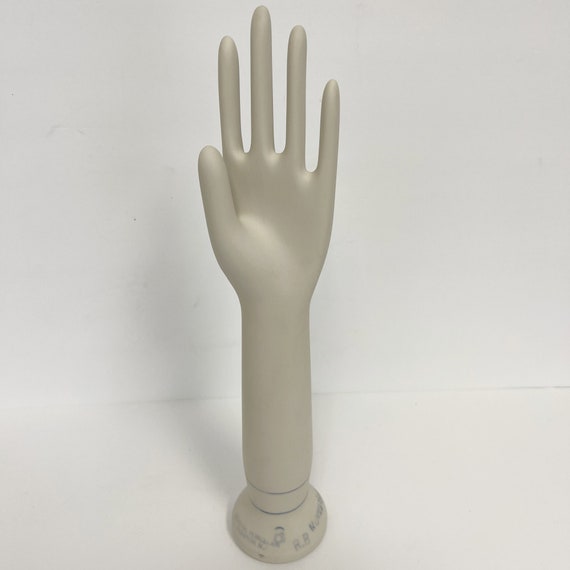 General Porcelain Hand Mold 