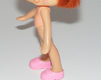 strawberry shortcake doll shoes