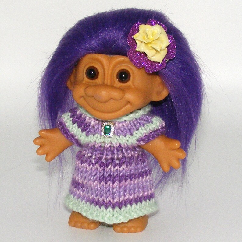 Poupee troll hotsell