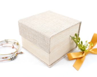 Sack Cloth Watch Box or Bracelet Box -  Beige Jewelry Gift Box for Watches, Bangles & Bracelets