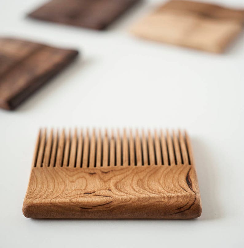 Pente de madeira, pente de contas, pente de bigode, pente de cabelo, feito à mão, presente de feriado, presente para ele, nogueira, cereja, bordo, imagem 5