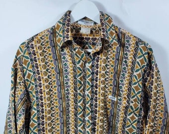 Guess By Georges Marciano Printed button up shirt size small