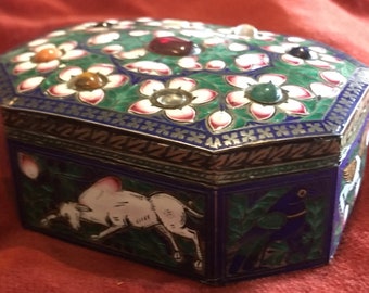 Superb Lucknow Silver Enamel Antique Box 19th Century with Gilt Gold Interior and Precious Stones