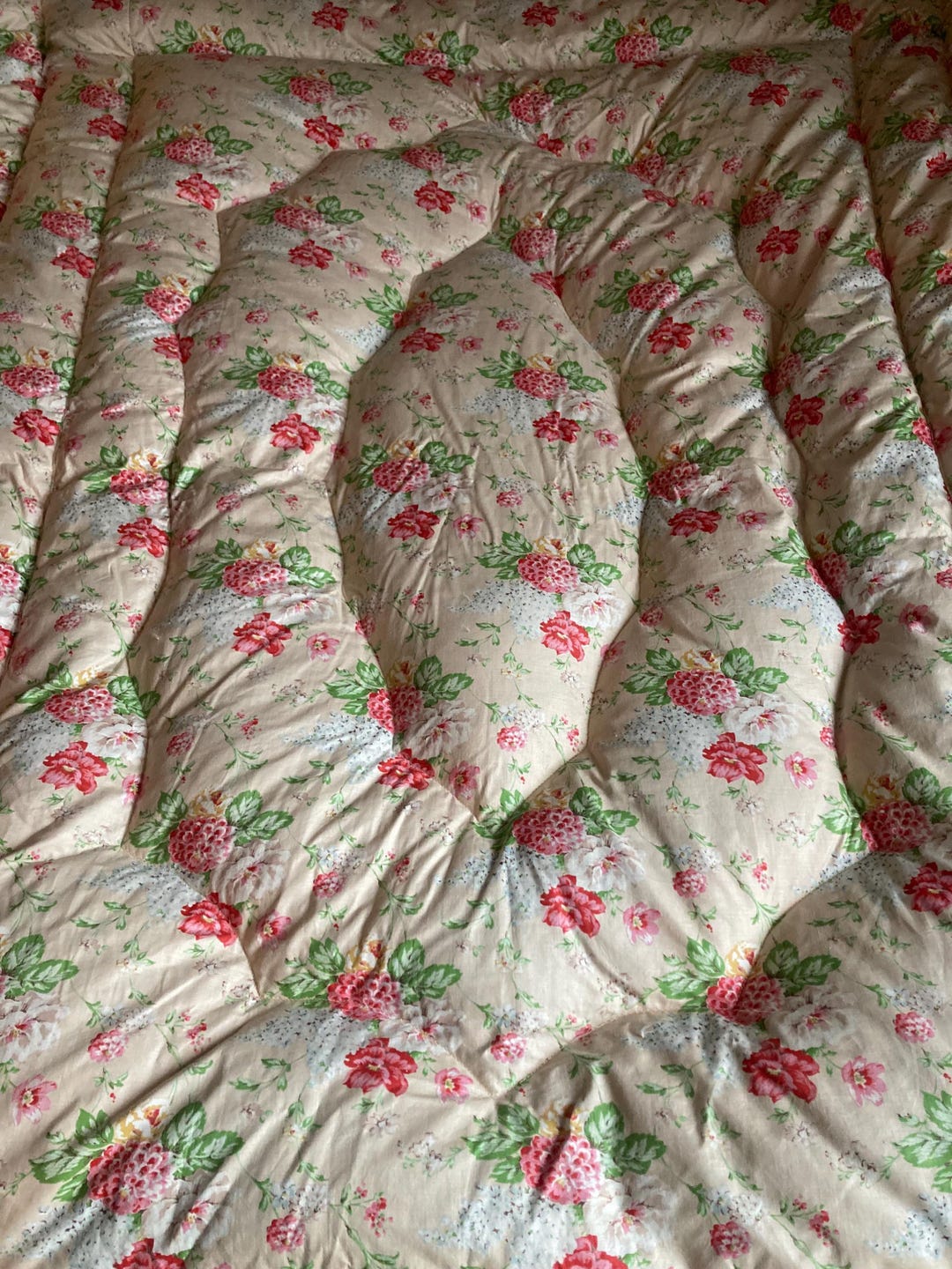Eiderdown Robe Beautiful Vintage Floral Eiderdown. Floral. Wonderful Condition. 1950s ...