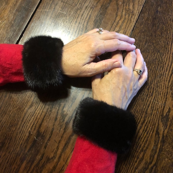 BLACKGLAMA Mink Fur Slap On Cuffs Made In USA World's Finest Dark Ranch Mink
