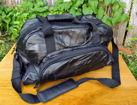 Black leather duffel bag/vintage duffel bag/leathe