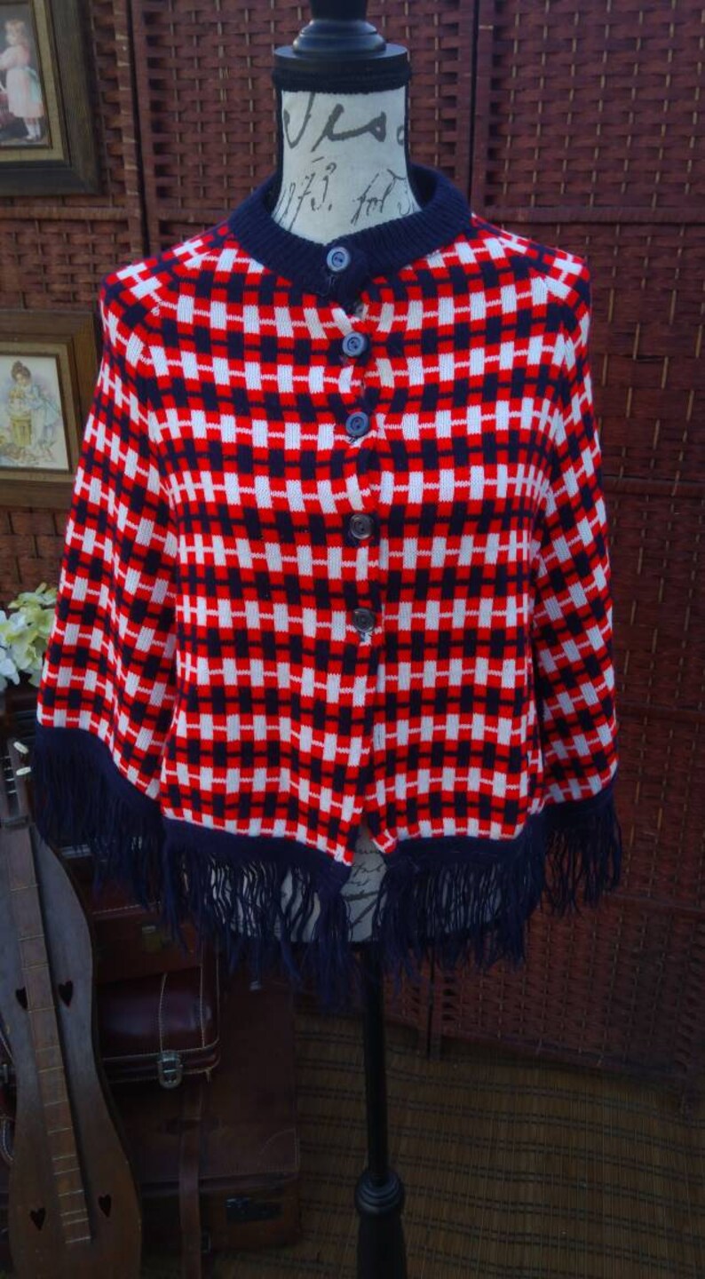 Blue and red checkered ponchovintage ponchovintage clothingcostumesponchosplaid ponchohippie ponchoboho ponchowomen/'s clothing