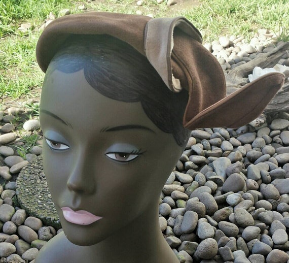 Lady's half hat/Flechats/50's half hat/vintage hat