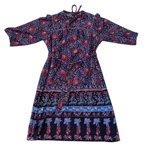 Vintage 1970s Short Sleeve Polyester Floral Dress Size Small