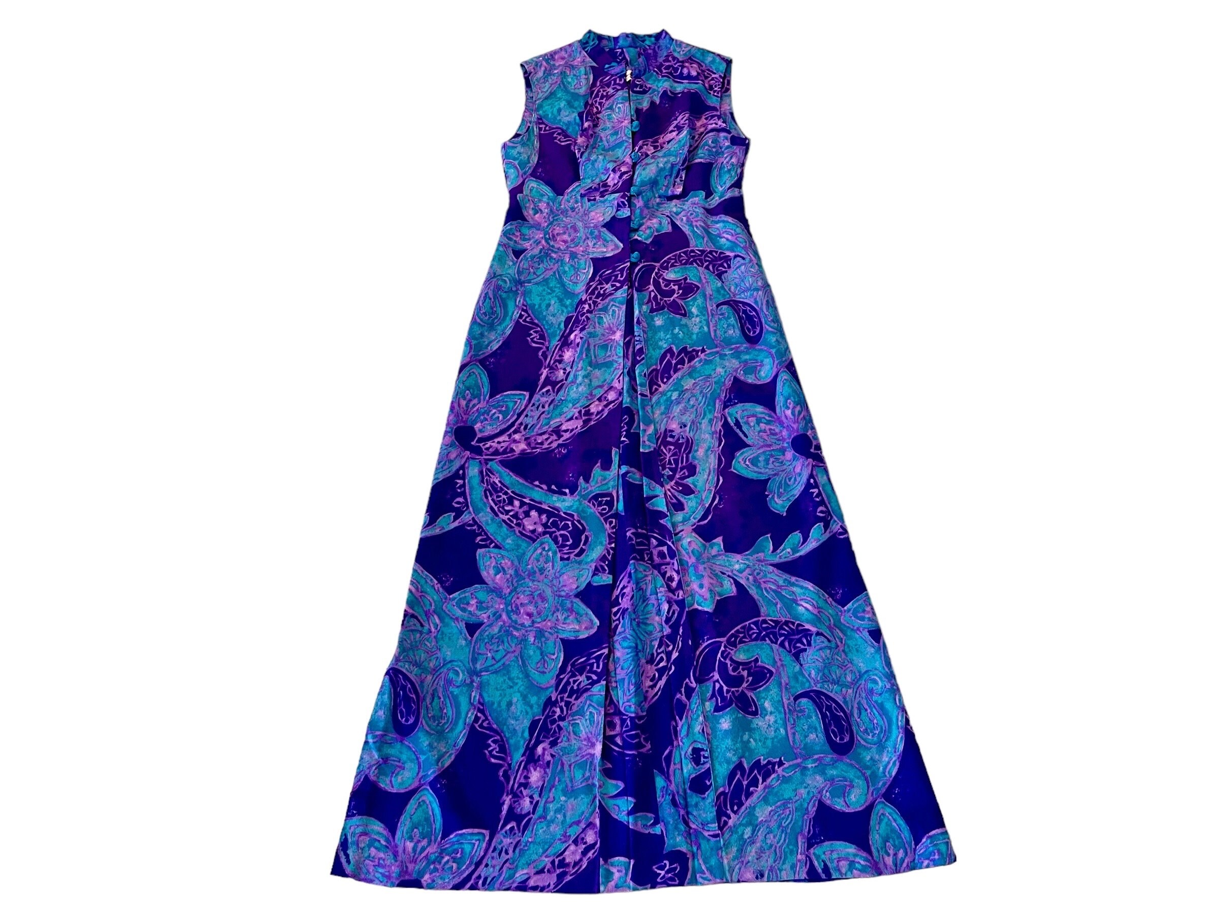 Vintage 1960s Hawaiian Floral Print Sleeveless Maxi Dress by Hawaiian ...