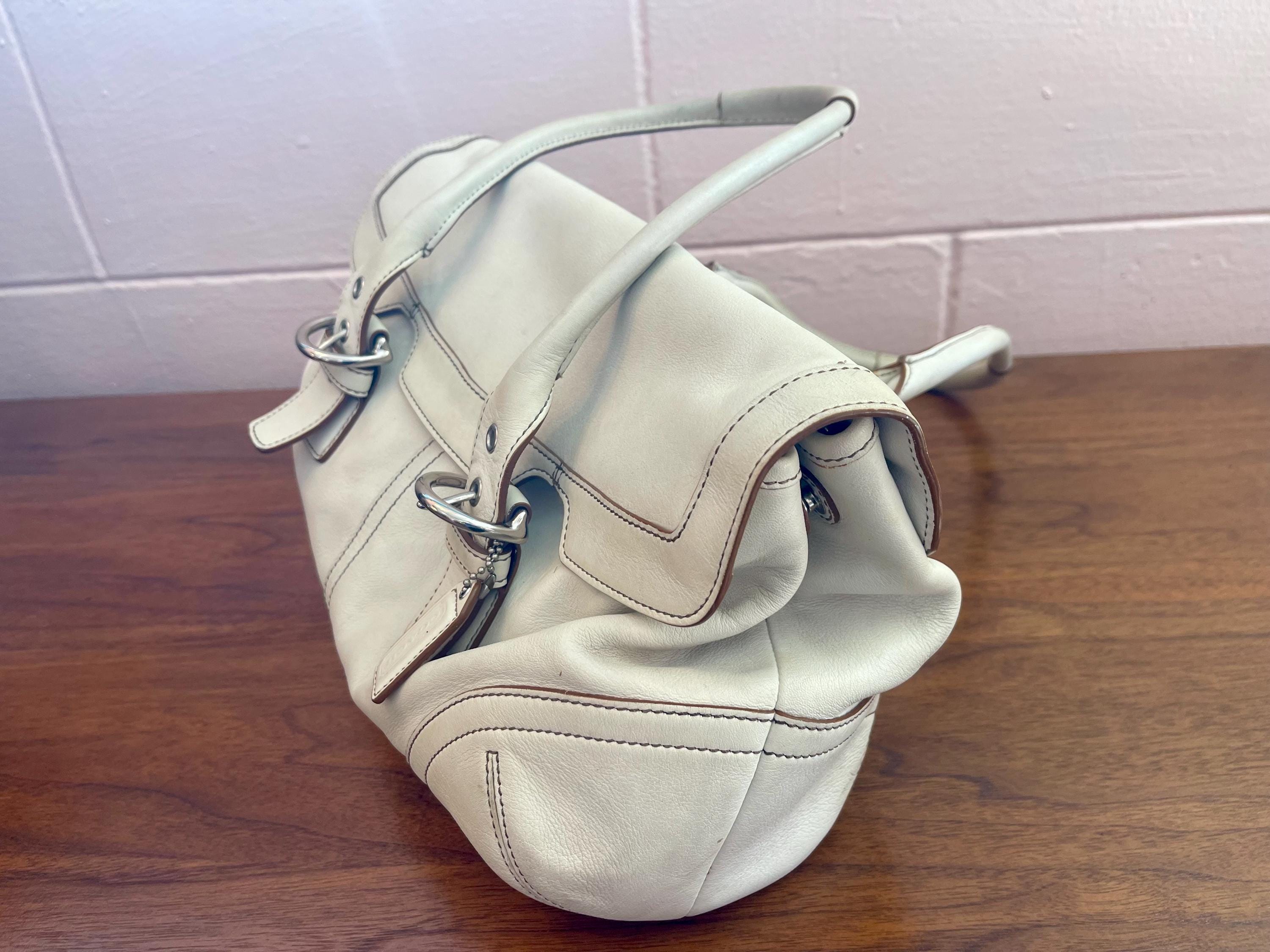 Vintage 2004 AUTHENTICATED COACH Soho Hampton Flap Satchel