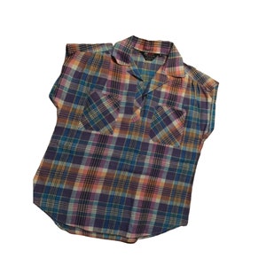 Vintage 80s Cute Cotton Plaid Short Sleeve Top
