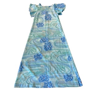 Vintage 1970s Hawaiian Floral Print Ruffle Sleeve Maxi Dress by JC Penny Size Medium
