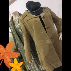 Vintage 1970s Cute and Comfy Cord Pea Coat