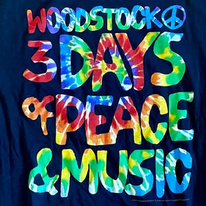 Woodstock Peace Love + Music T- Shirt Size L