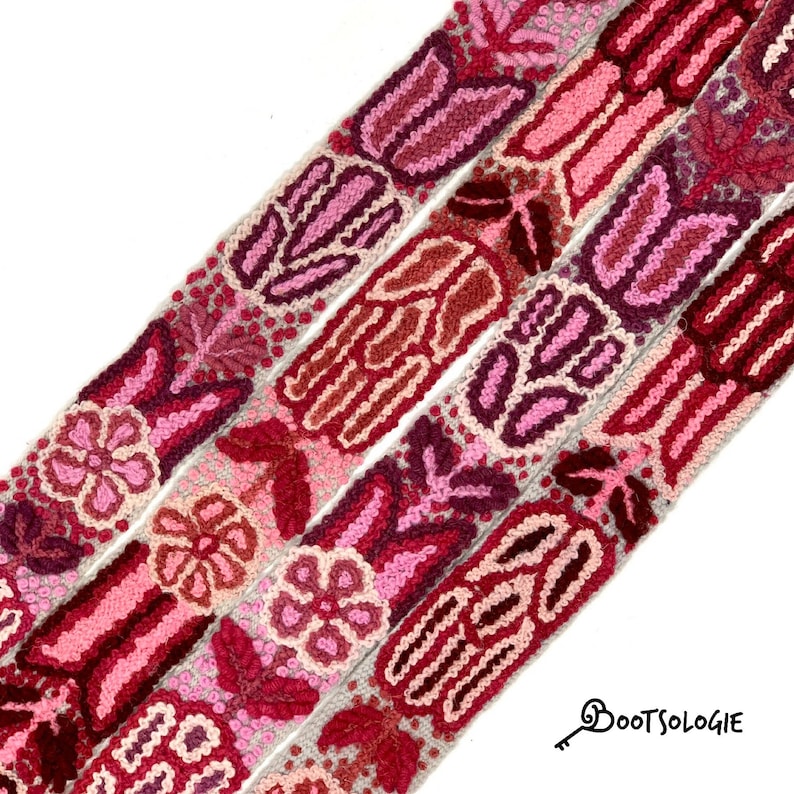 Berries Wool Belt Women belt Peruvian embroidered belt Woven belt Floral belt Gifts for her Wool Embroidered belt. Wool Belt