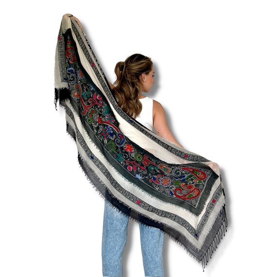 Handmade Wool Pashmina Shawl, Oversized Winter Wedding Wrap, Soft Stole,  Warm Embroidered