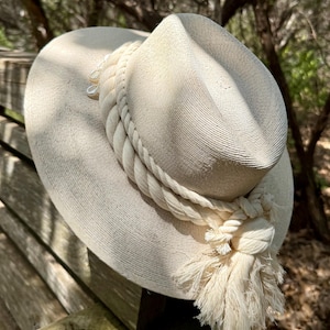 Panama Hat with Embellished Band, Sun Hat, Regalo para Mujer.