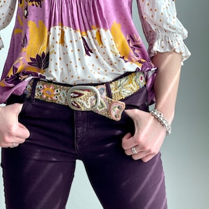 Bohemian Peruvian Waist Belt with Colorful Floral Embroidery in Beige.