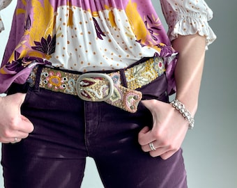 Bohemian Peruvian Waist Belt with Colorful Floral Embroidery in Beige.