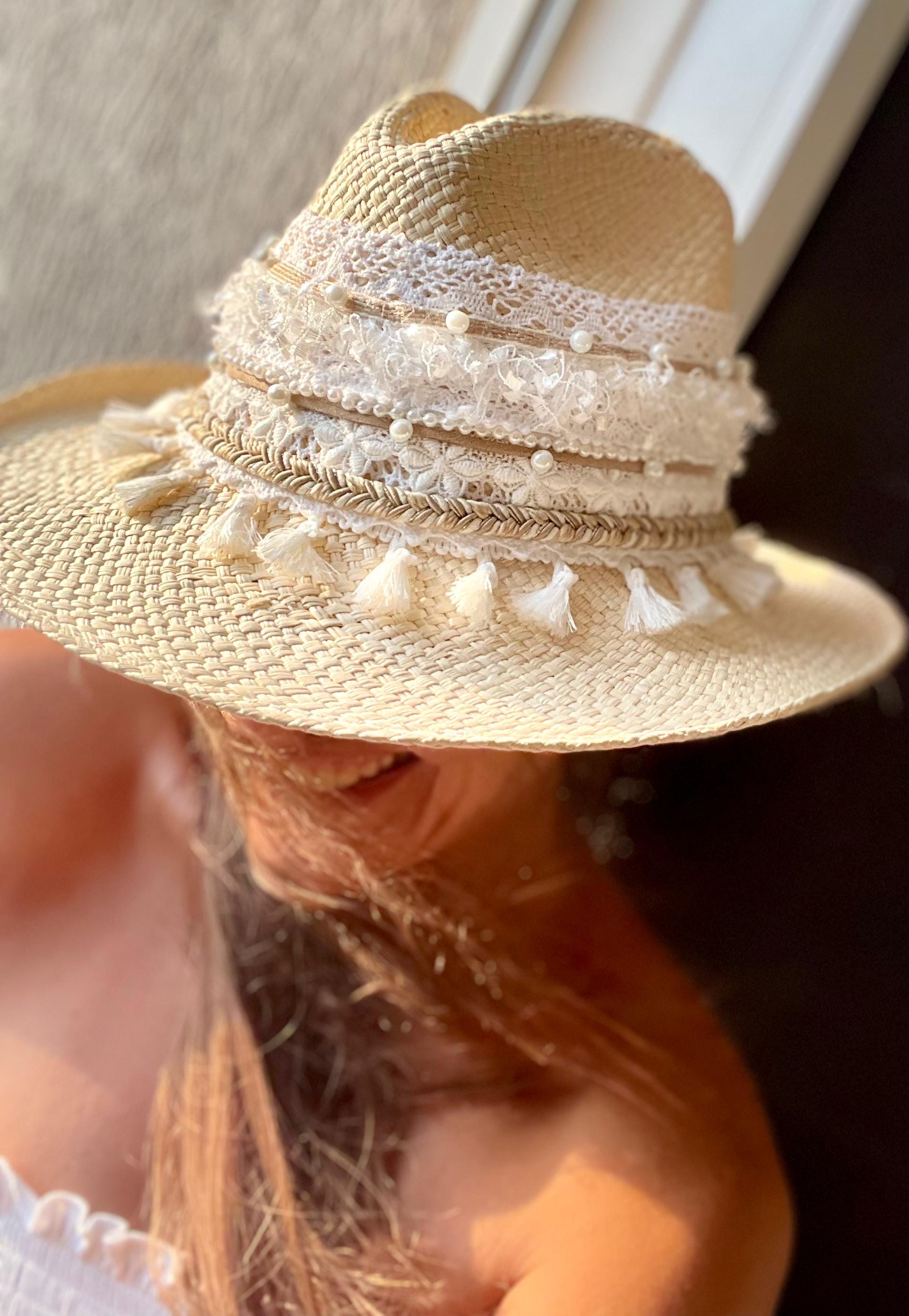 Luxury Straw Hat Women Boho Cowboy Hat Beach Vacation Hat  display picture 1