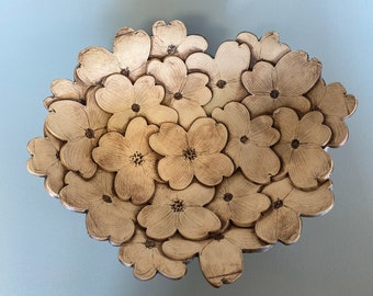 Handmade Stoneware Dogwood Bowl with Feet – Large Rustic Pottery Dish, Nature Inspired Ceramic Gift, Unique Floral Home Décor